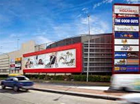auburn homemaker centre stores.